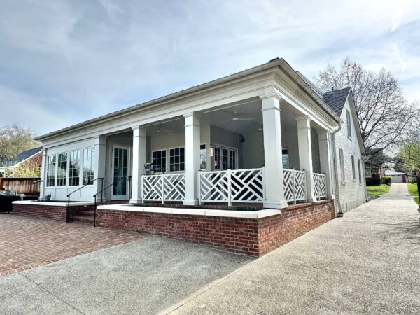 Burke Road porch addition